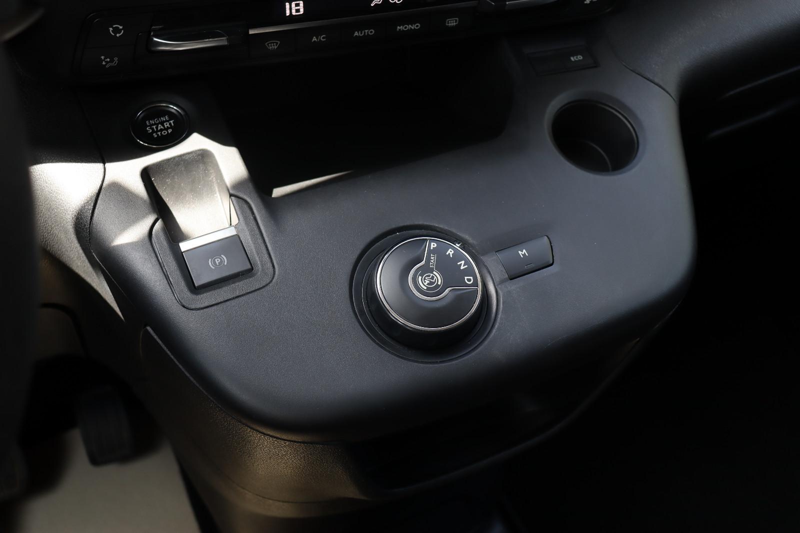 Citroën Berlingo 1.5 HDI MPV Feel M Aut. LED 360° 1.Hand