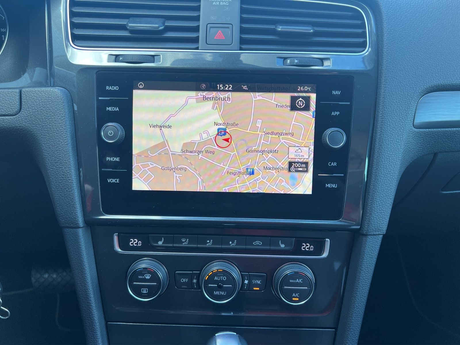 Fahrzeugabbildung Volkswagen Golf VII Variant TDI R-Line  DSG Navi ACC RFK SH