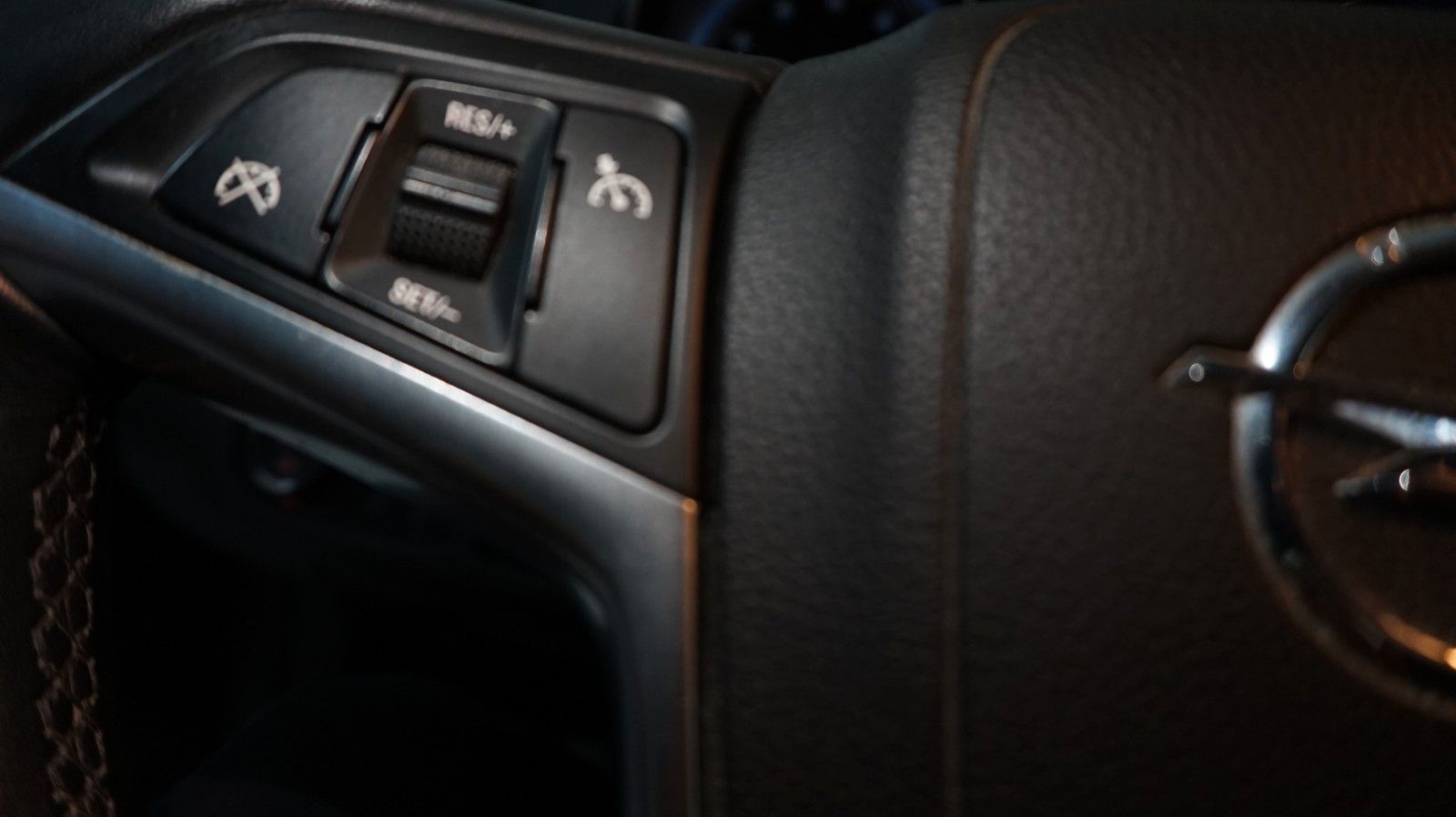 Fahrzeugabbildung Opel Meriva B Innovation