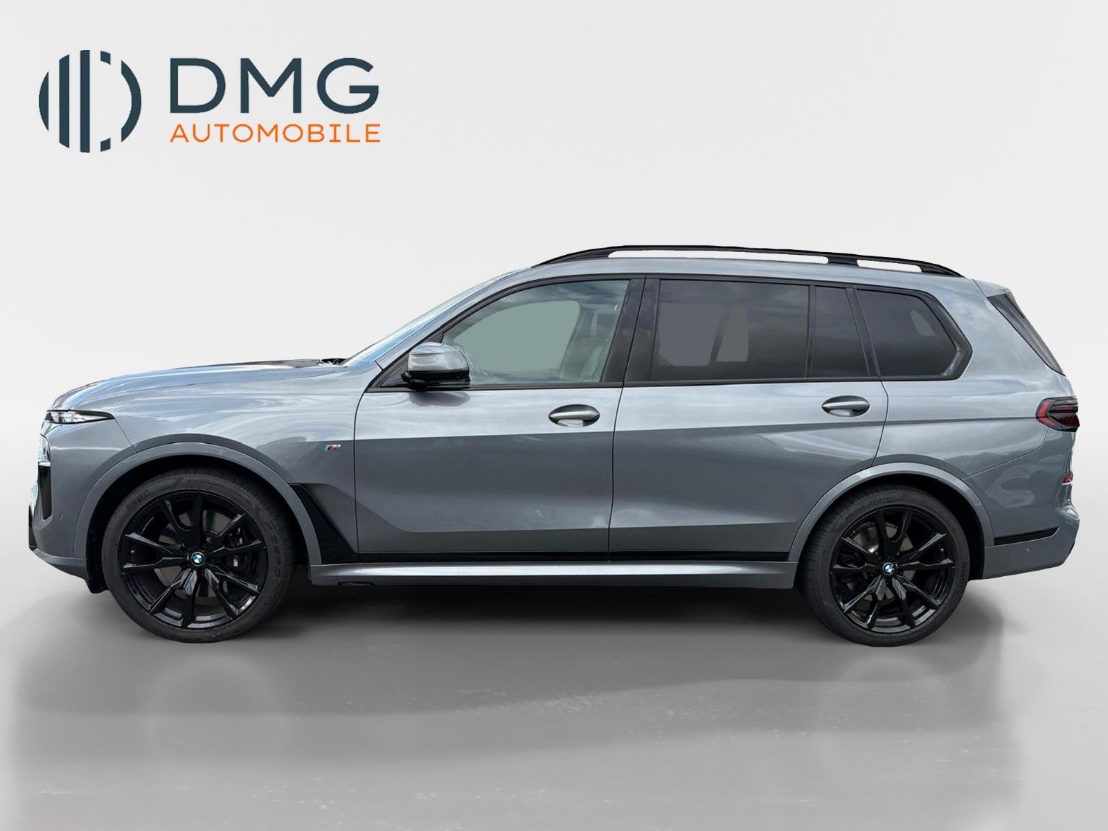BMW X7 2023, 3.0 benzīns, Automāts, SUV/Apvidus, Pelēks — Latvijā