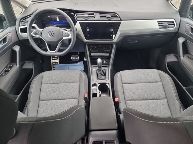 Fahrzeugabbildung Volkswagen Touran 2,0 TDI DSG MOVE 7-SITZER NAVI KAMERA SHZ