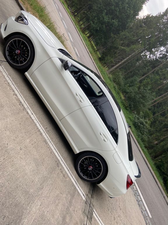 Image of Mercedes-Benz CLA 180