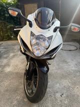 Suzuki GSXR 600 L1  - MOTORRAD VON 501 BIS 750 CCM