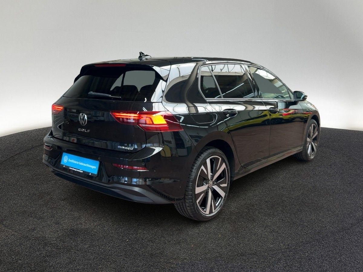 Volkswagen Golf - Bild 5
