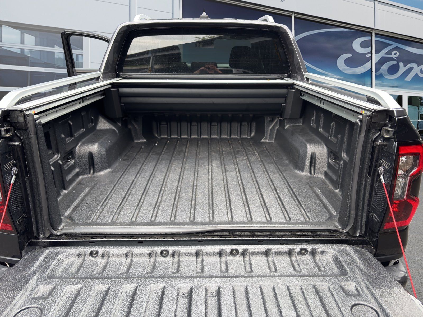 Fahrzeugabbildung Ford Ranger 2,0 L Diesel Wildtrak e-4WD Doppelkabine