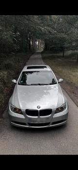 BMW E90 325i S Drive TÜV 10/26 - BMW 325 aus 2007: 325d