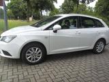 Seat Ibiza ST Style Salsa 1.6 TDi Navi Klimaautomatik - Seat Ibiza mit Diesel-Antrieb: Kombi