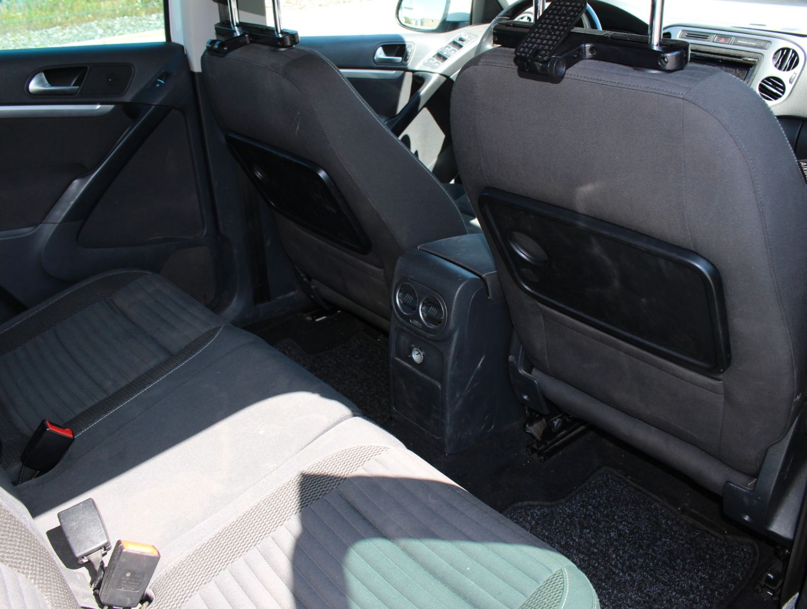 Fahrzeugabbildung Volkswagen Tiguan 2.0 TDI 81 BlueMot Tec CUP Sport & Style