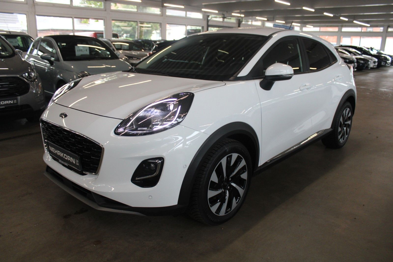 Fahrzeugabbildung Ford Puma MHEV Titanium AHK LED NAVI CAM WinterPaket