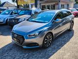 Hyundai i40 cw blue Style /Automatik / Panorama / - Hyundai i40: Style