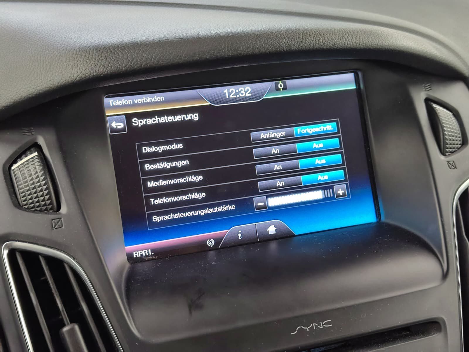 FORD Focus 1.0 EcoBoost Trend Navi SHZ LKH – Bild 20