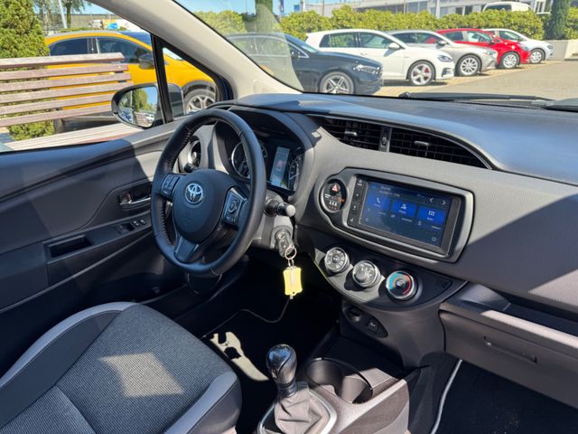 Toyota Yaris  Y20 Club Android Auto Carplay