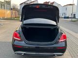 Mercedes-Benz E 200d AVANTGARDE Autom. AVANTGARDE - Mercedes-Benz E 200: Schwarz, Limousine