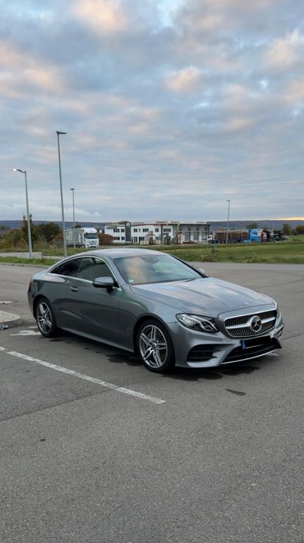 Image of Mercedes-Benz E 350
