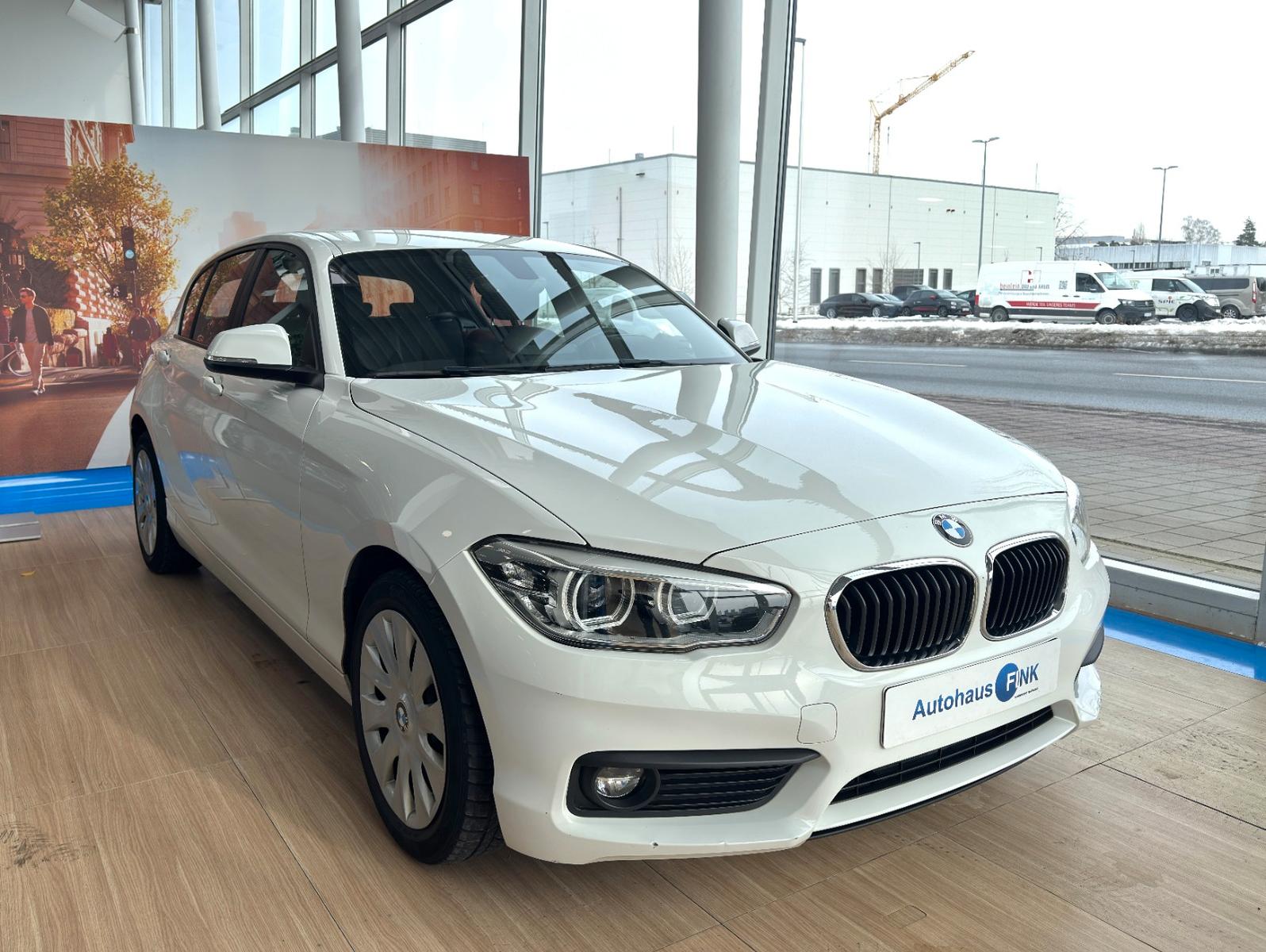 BMW 118i  Sport-Lenkrad Tempomat SHZ PDC LED