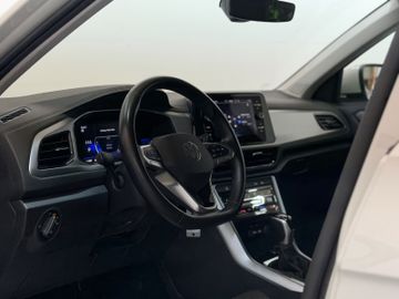 Volkswagen T-Roc - 9