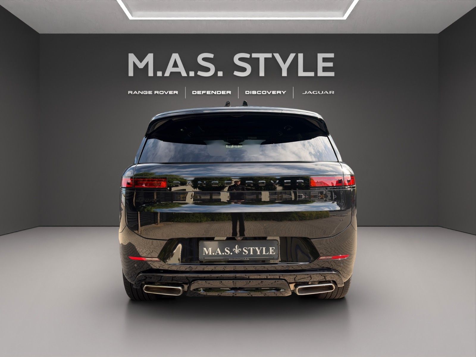 Fahrzeugabbildung Land Rover Range Rover Sport P550e Autobiography AHK 23Zoll