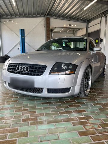 Audi TT 1,8