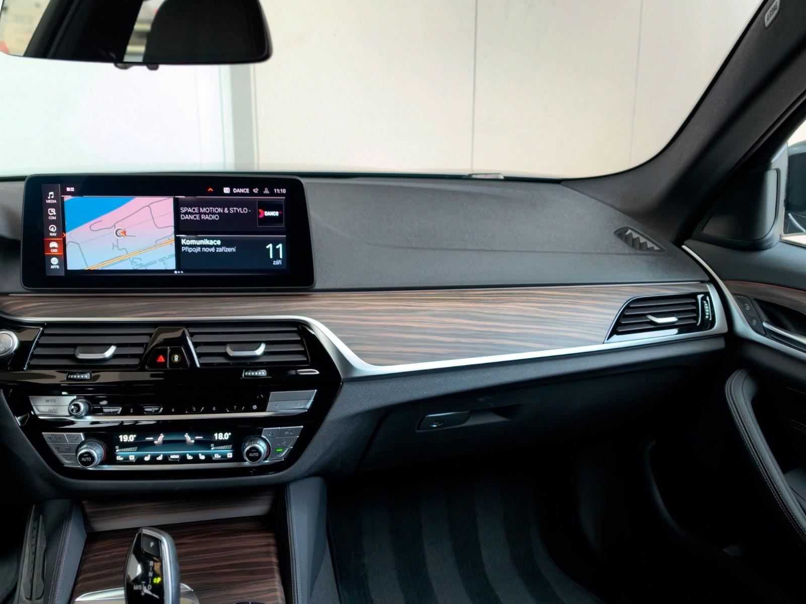 BMW 530 5 Touring 530 d xDrive M Sport