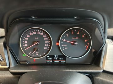 BMW 218 Active Tourer *xDrive*AHK*2-Zonen*