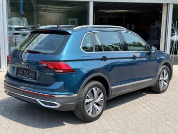 Volkswagen Tiguan - 8