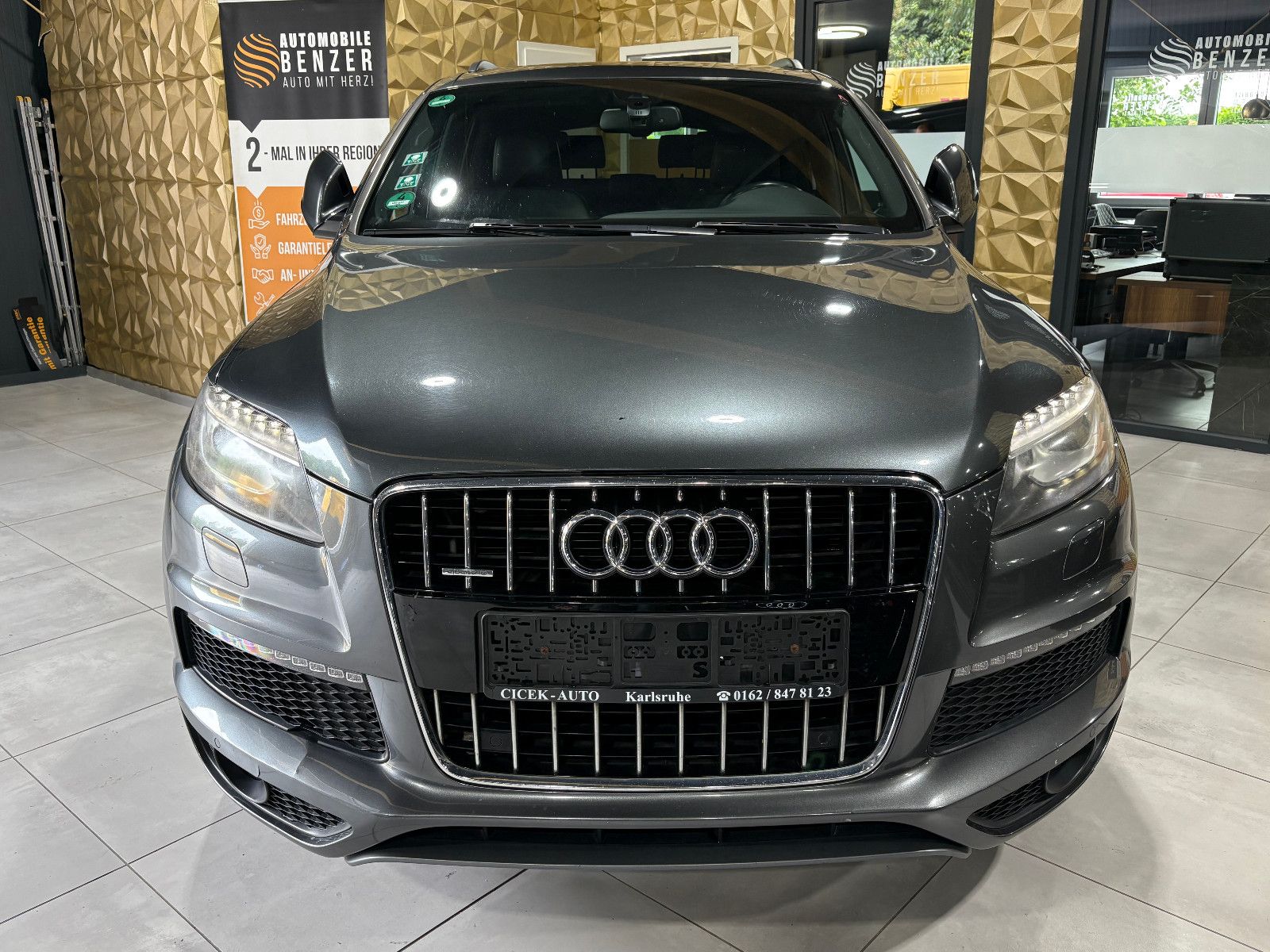 Fahrzeugabbildung Audi Q7 3.0 TDI quattro/S-LINE/MEMORY/XENON/7-SITZ/V6