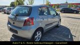 Toyota Yaris Executive * Automatik * 1.3 Benziner - Toyota Yaris: Executive