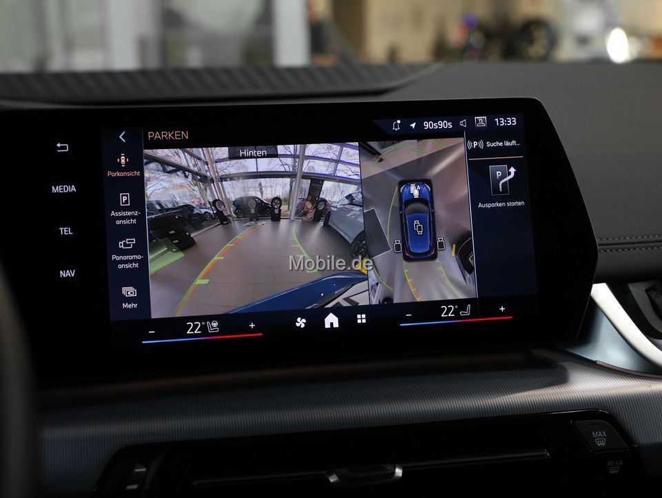 BMW 218 Active Tourer - Bild 12