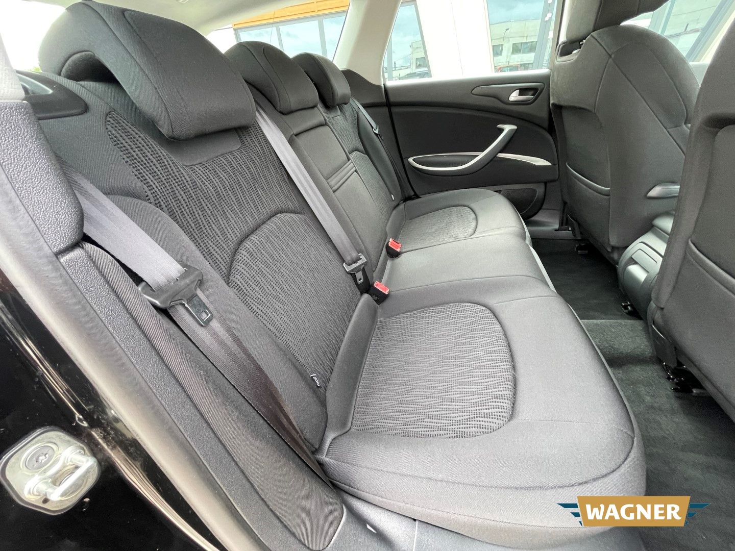 Fahrzeugabbildung Citroën C5 Tourer 1.6 HDi 115 FAP Automatik Navi