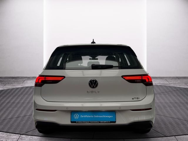 Fahrzeugabbildung Volkswagen Golf 1.5 eTSI DSG Life KESSY GJR LED APP-CONNECT