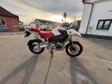 BMW R 1200 GS - BMW 2010 R1200R