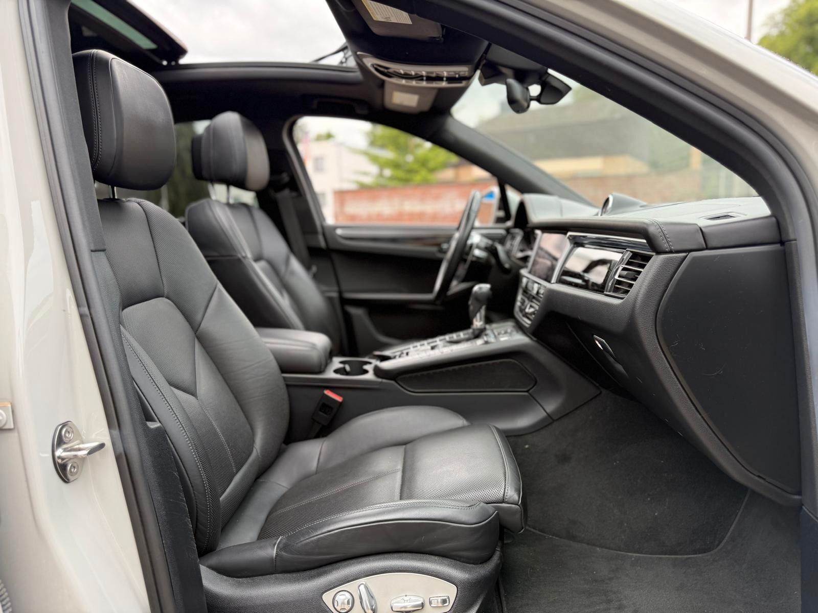 Porsche Macan KAMERA KEYLESS BOSE  PANORAMADACH foto 8