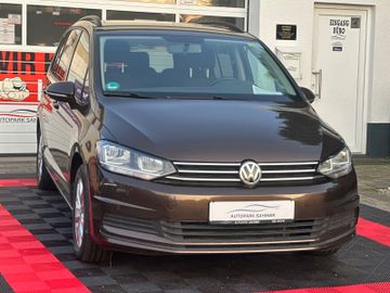 Volkswagen Touran - 5