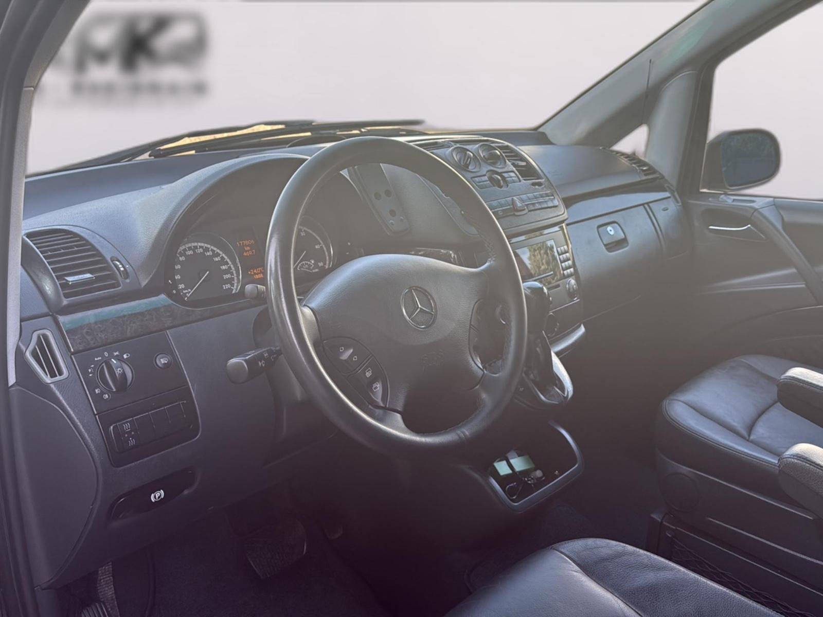 Mercedes-Benz Viano Ambiente Long 3.0 CDI V6 204 ch BVA / 7 places / Toit ouvrant / Cuir / Chauffage auxiliaire / Suspension pneumatique