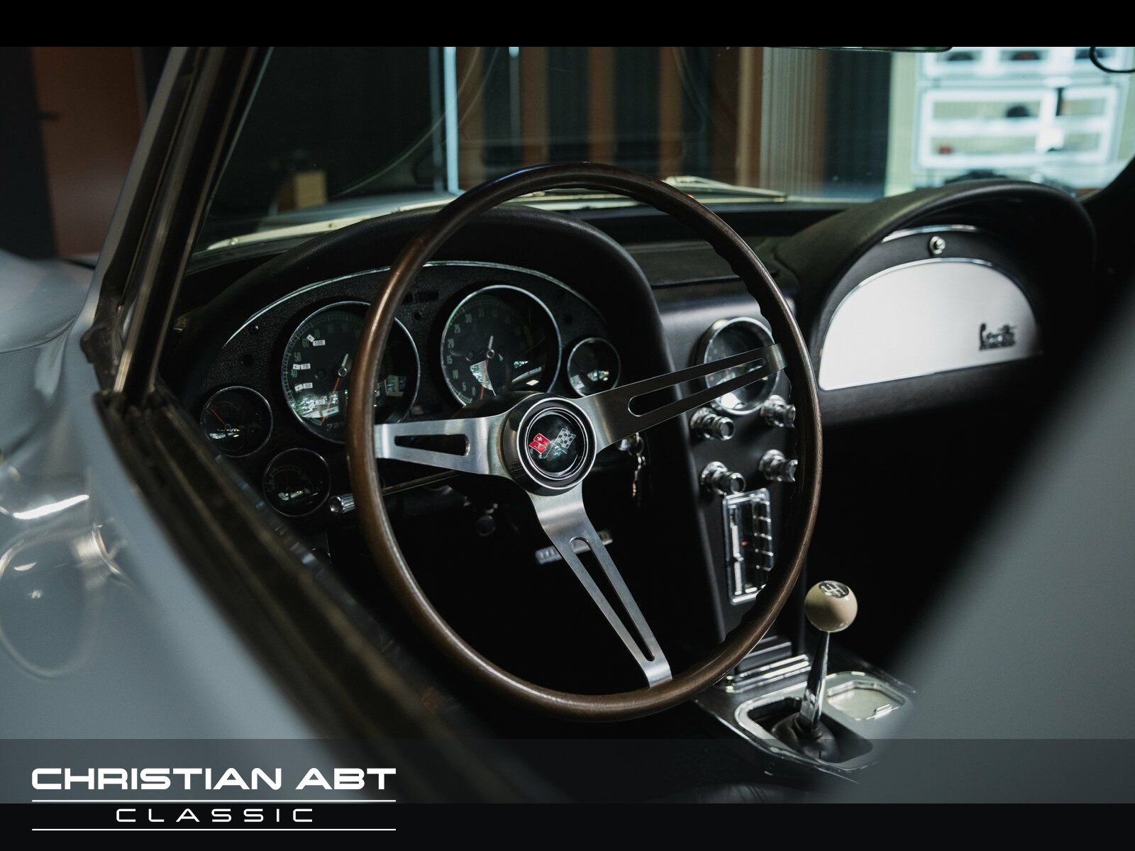 Fahrzeugabbildung Corvette Corvette Sting Ray *427 Turbo-Jet* * Goodwood *