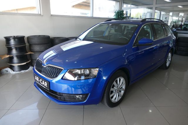 Skoda Octavia Combi 1.4 TSi - Navigation