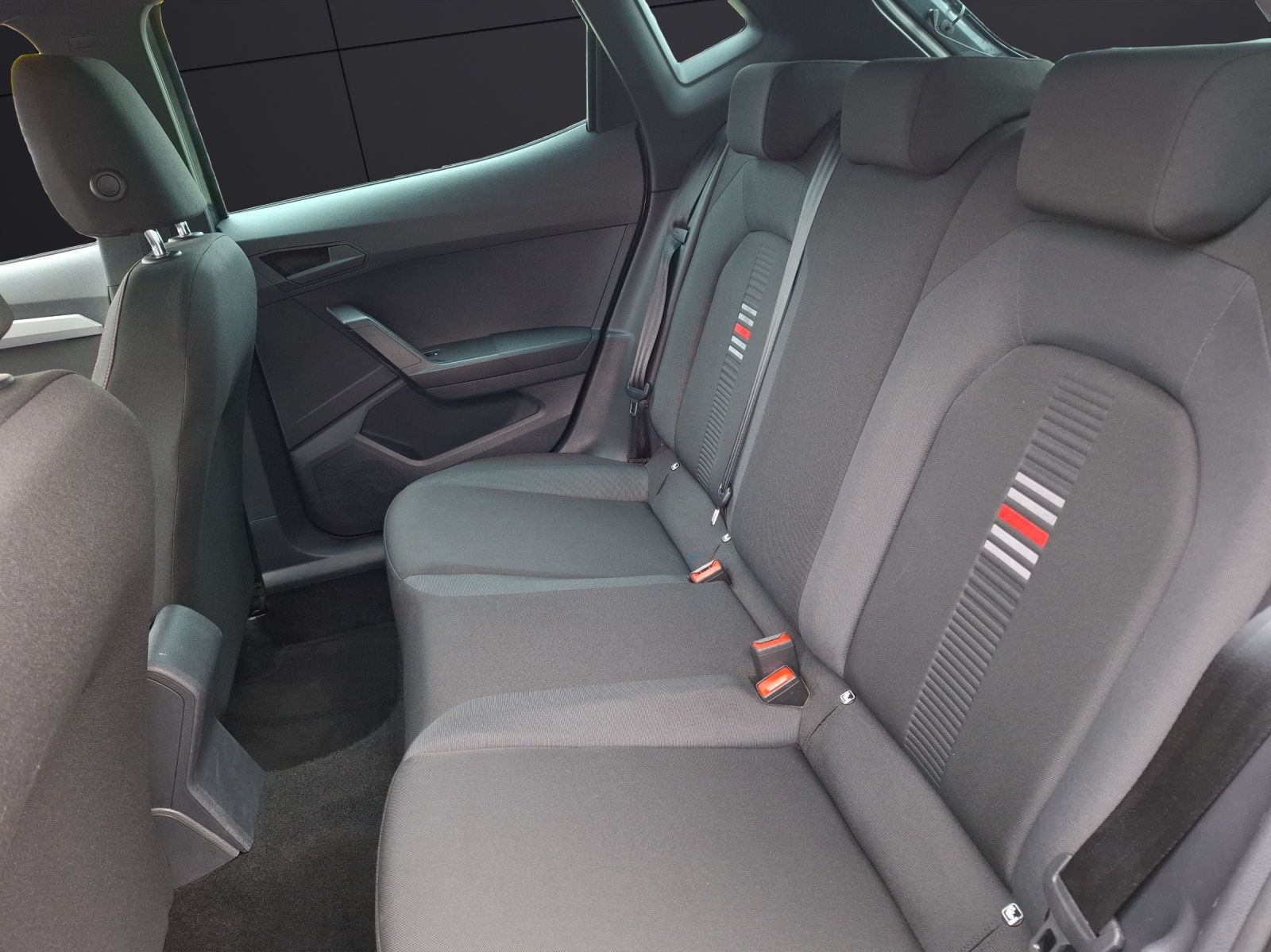 Fahrzeugabbildung SEAT Ibiza TSI FR-Line Beats DSG LED Navi GRA PDC SH