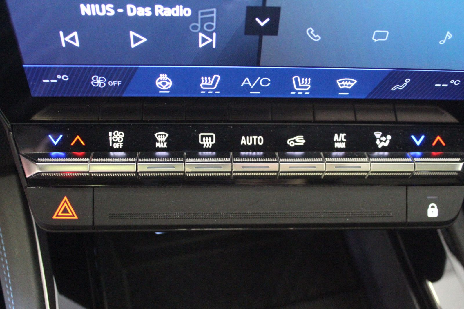 Fahrzeugabbildung Renault Rafale Hybrid E-Tech 4x4 300 PHEV Esprit Alpine