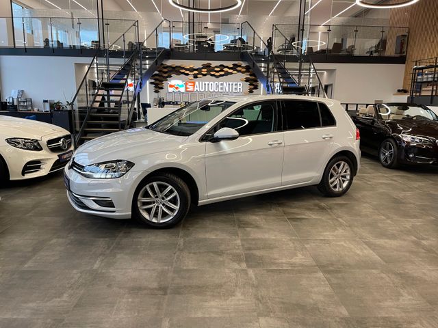 MYAUTOCENTER – Gebraucht- und Jahreswagen mit Werkstattservice in Pfaffenhofen Volkswagen Golf VII Lim. Comfortline BMTStart-Stopp*Klima*