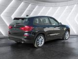 BMW X3 xDrive30d A LED RFK AHK Klimaaut. PDC - BMW X3: 3D