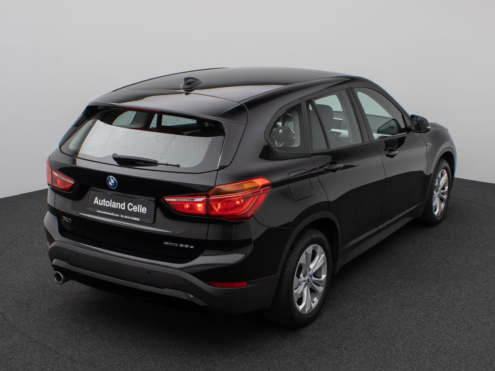 Fahrzeugabbildung BMW X1 xD25e Kamera DAB Komfort Sportsitz Parkassist