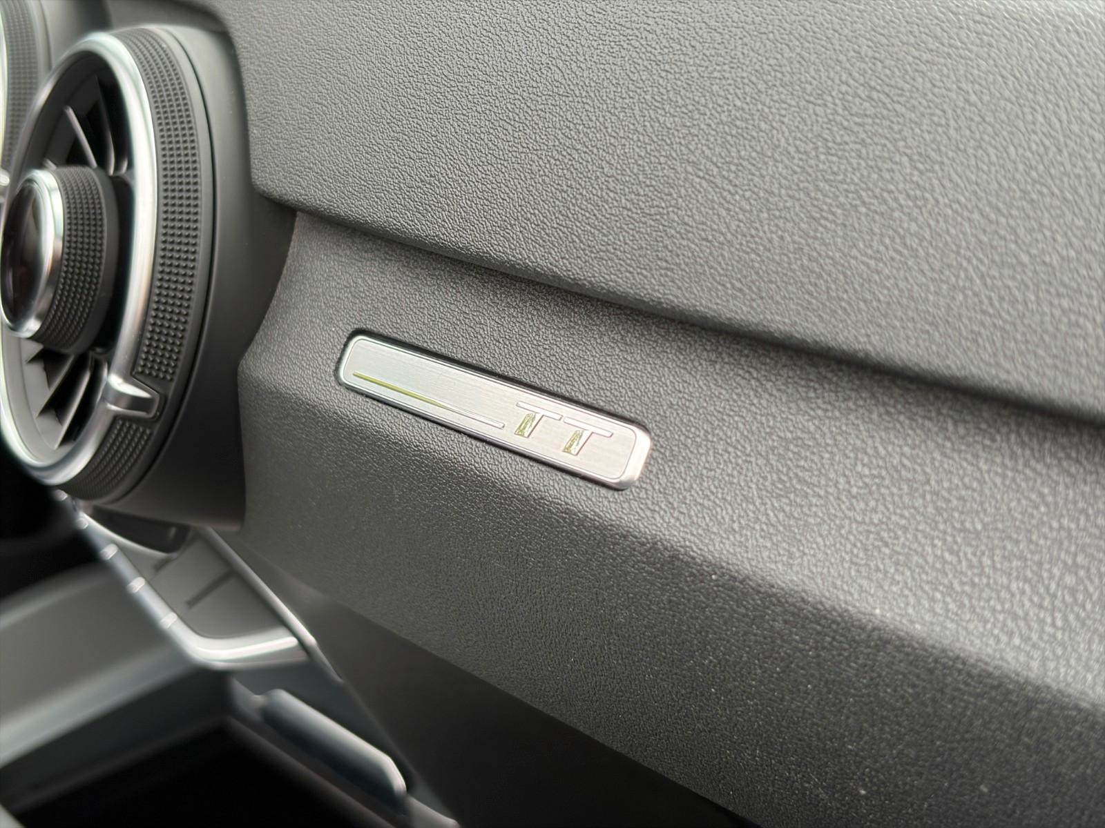 Audi TT Roadster S-line*Bang & Olufsen*Alcantara*19"*
