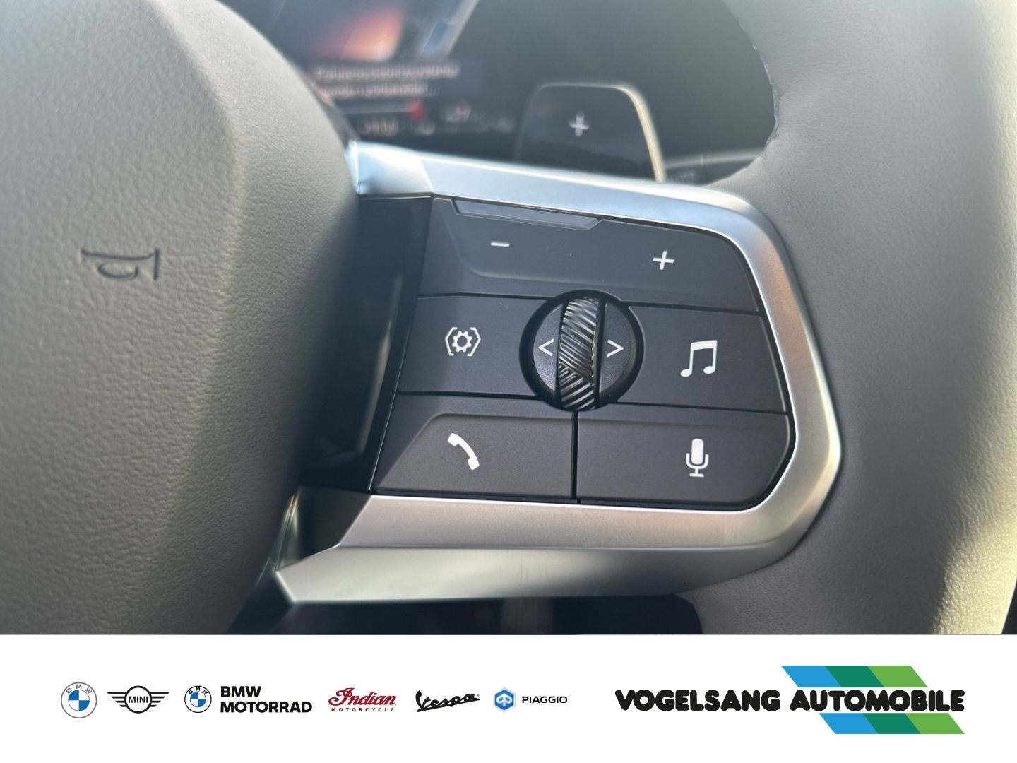 Fahrzeugabbildung BMW X1 25 e M Sport xDrive 25e M Sport Sportpaket AD