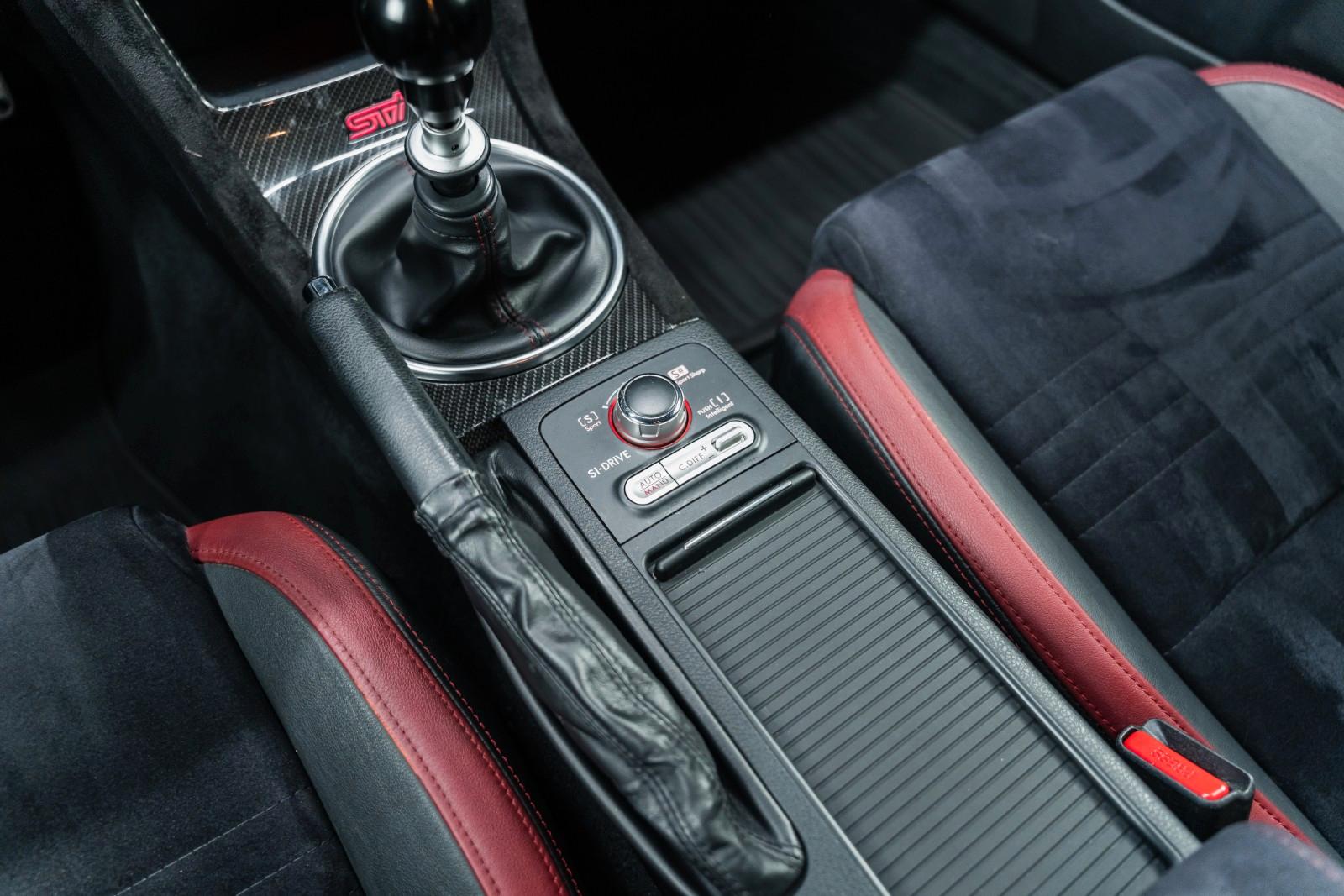 SUBARU WRX STI - 2.5 - SIÈGES CHAUFFANTS -  309 CV - BVM - CAMÉRA DE RECUL