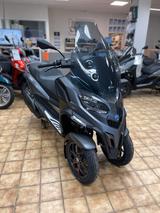 Piaggio MP3 530 Exclusive ABS E5+ - Piaggio Motorräder in Kiel
