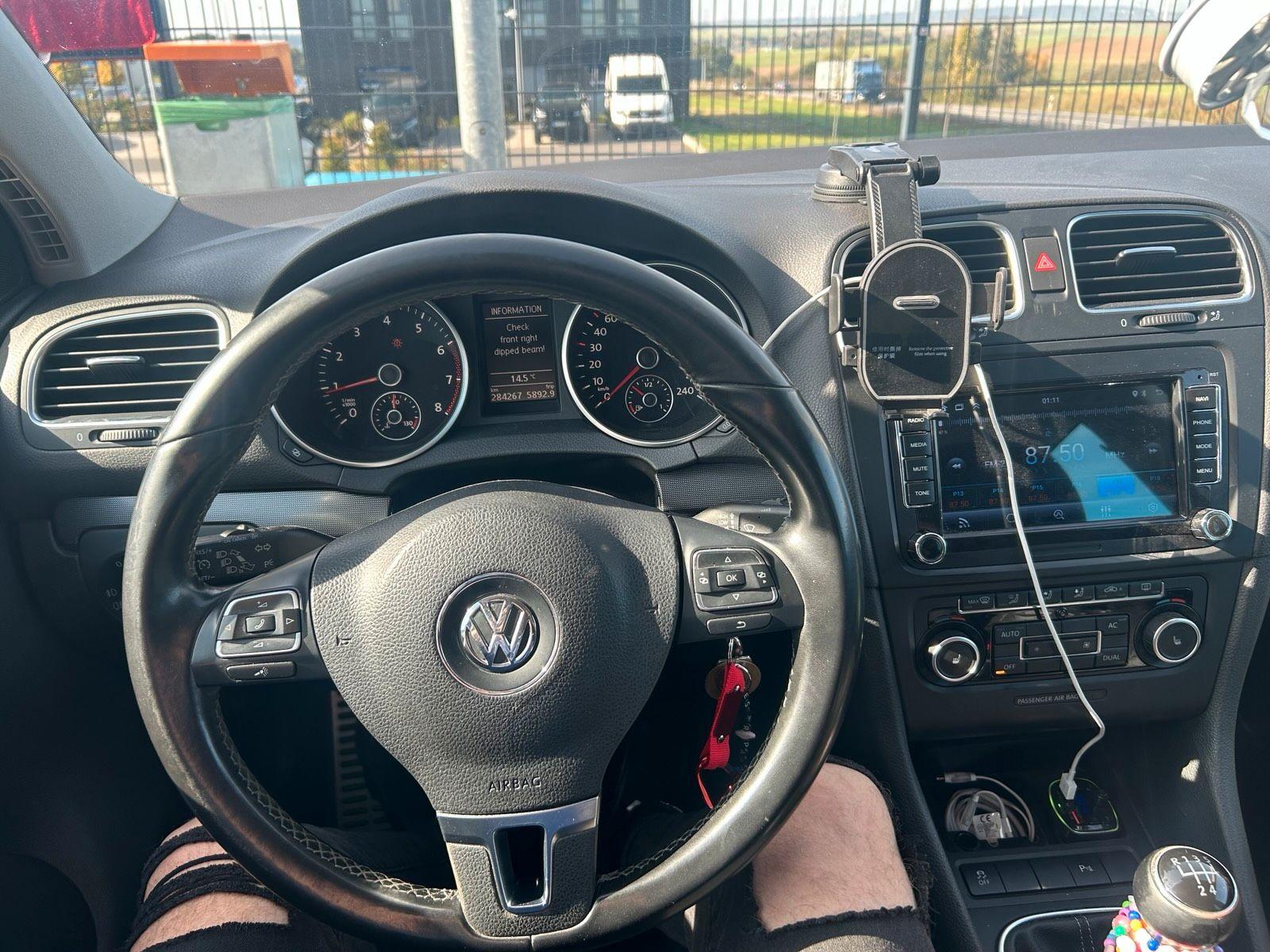 Volkswagen Golf Sportsvan