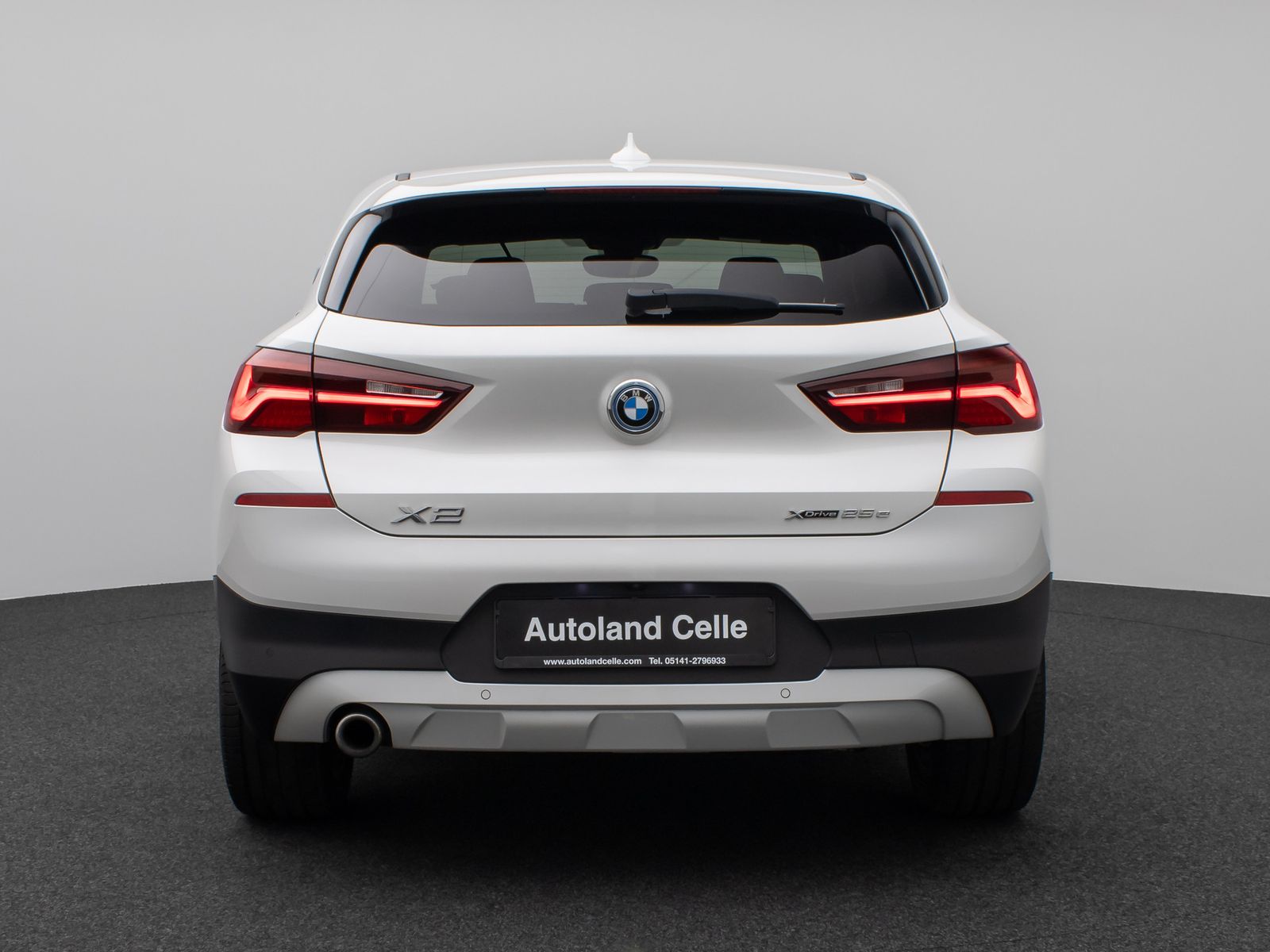Fahrzeugabbildung BMW X2 xD25e Kamera DAB HiFi Navi Komfort Sport LED