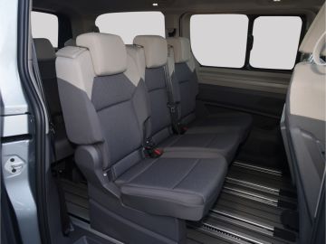 Volkswagen T7 Multivan Business 2.0 TDI DSG AHK Matrix