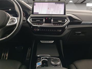 صورة 10 لـ 2023 BMW IX3