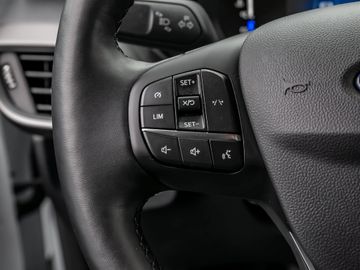 Ford Tourneo Courier 1.0 Titanium Assistenz-Paket